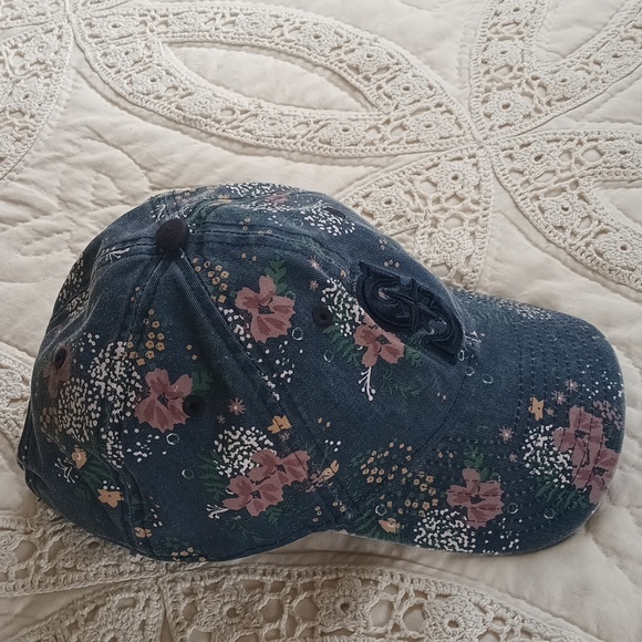 Rare Women's Seattle Mariners Floral Baseball Hat - Picture 6 of 9